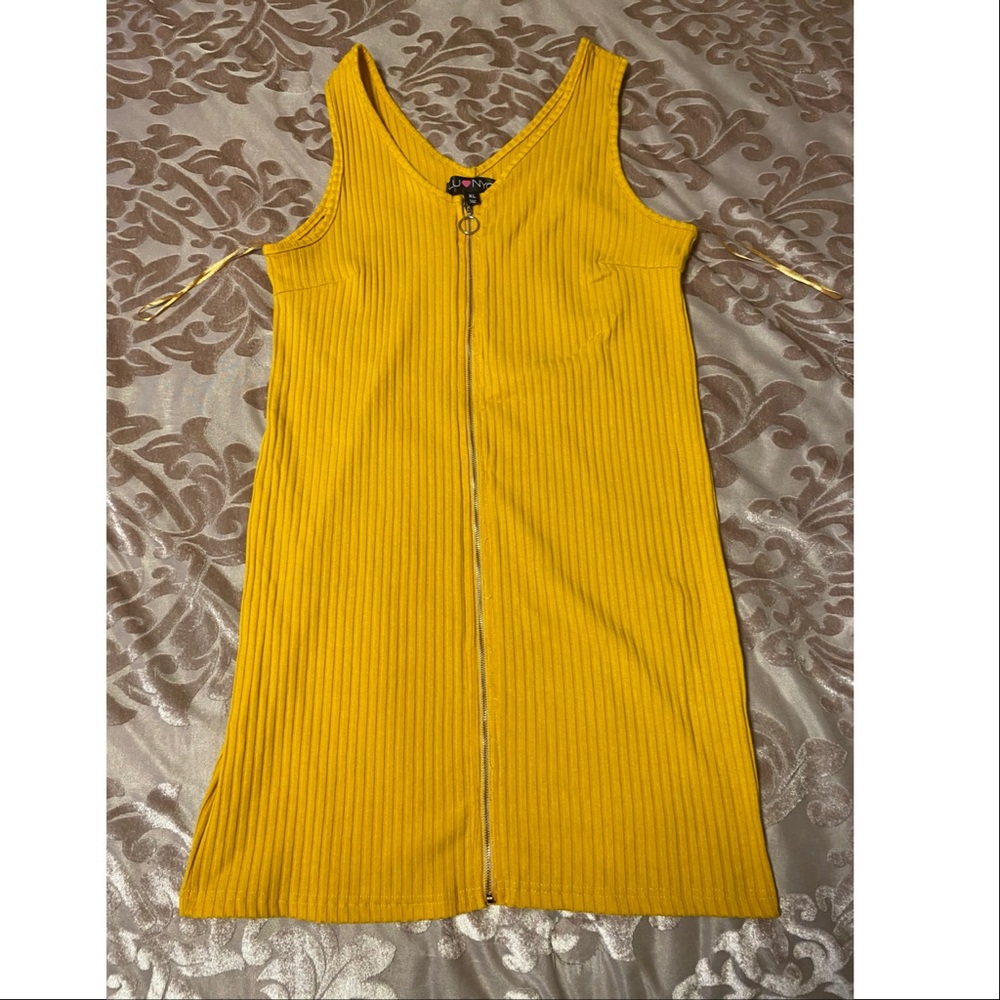 Yellow dress